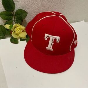 Red Texas Rangers Hat corduroy size 71/2